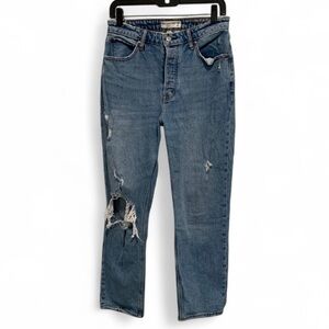 Abercrombie and Fitch Dad High Rise Distressed Jeans Size 8